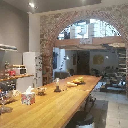 Homestay Sur Le Quai